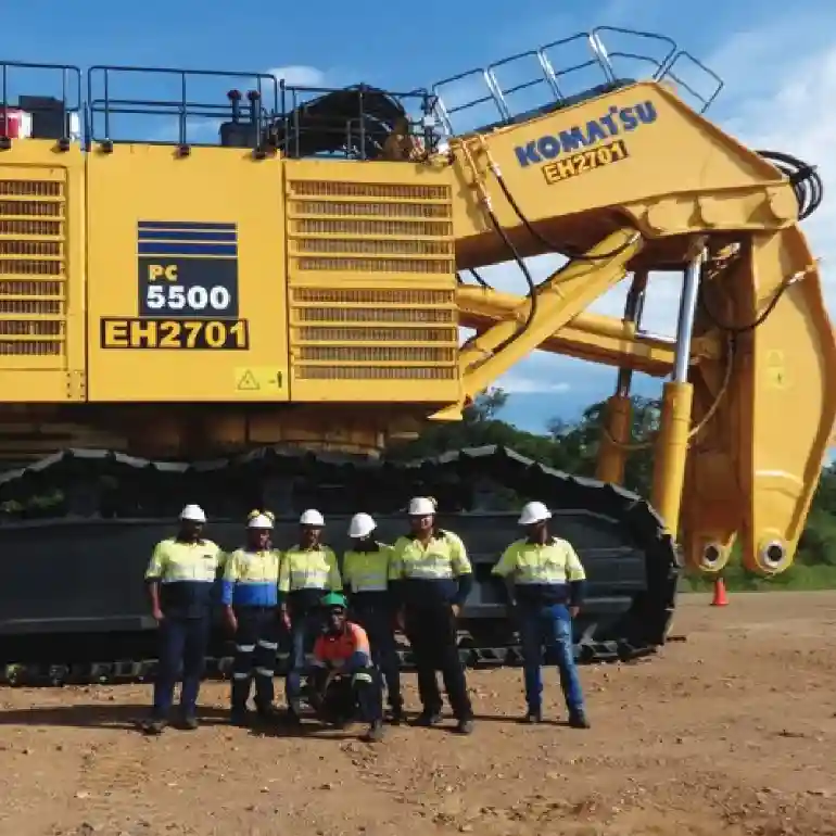 komatsu-pc5500-mining-truck